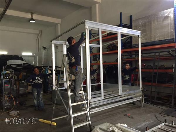 未來或將3d打印家具和平板房用于救災中.jpg